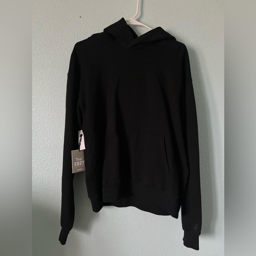 Aritzia TNA “Cozy Fleece” Midweight Hoodie